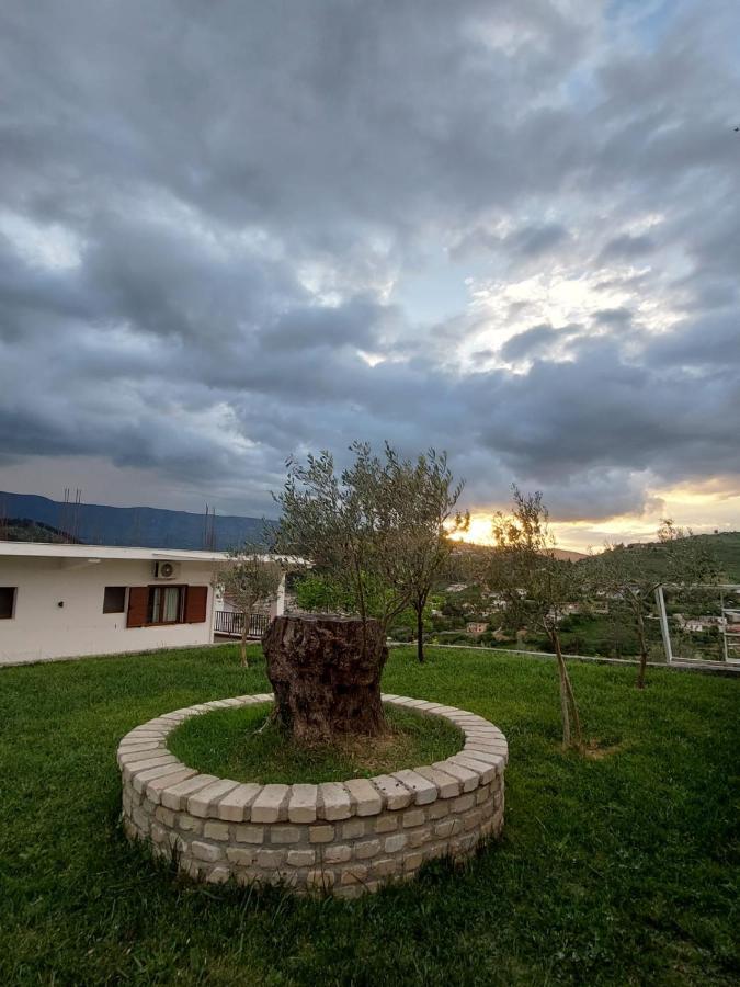 Guest House Gorani Берат Екстериор снимка