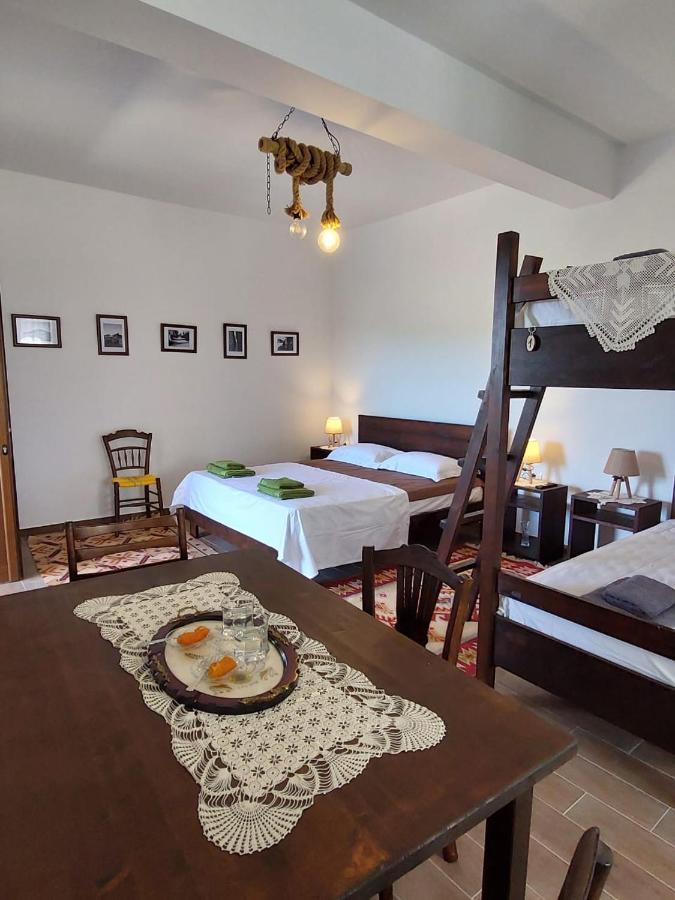 Guest House Gorani Берат Екстериор снимка