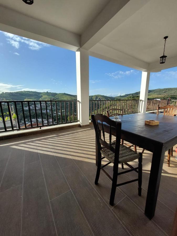 Guest House Gorani Берат Екстериор снимка