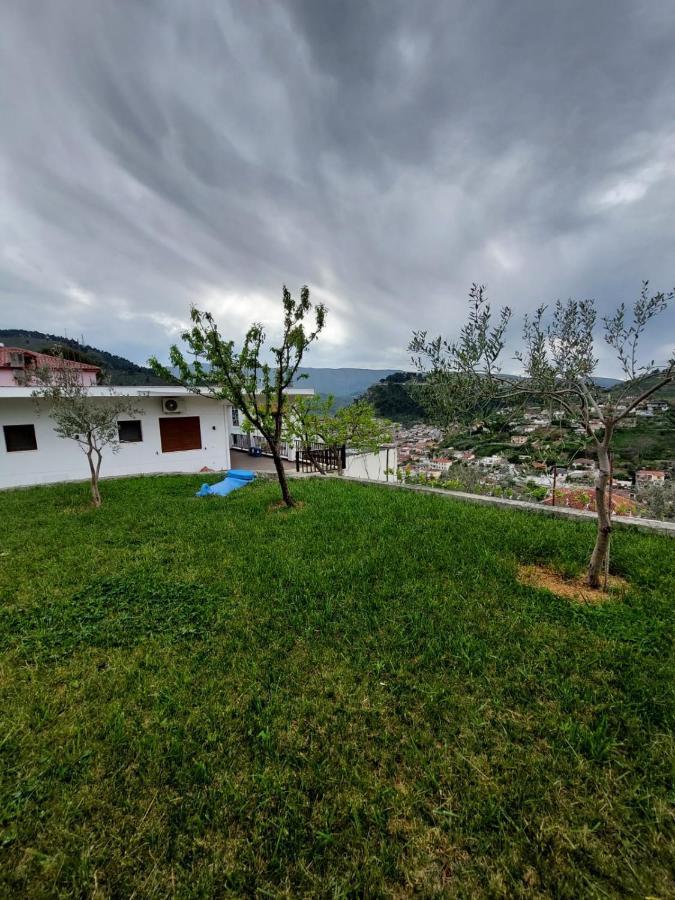 Guest House Gorani Берат Екстериор снимка