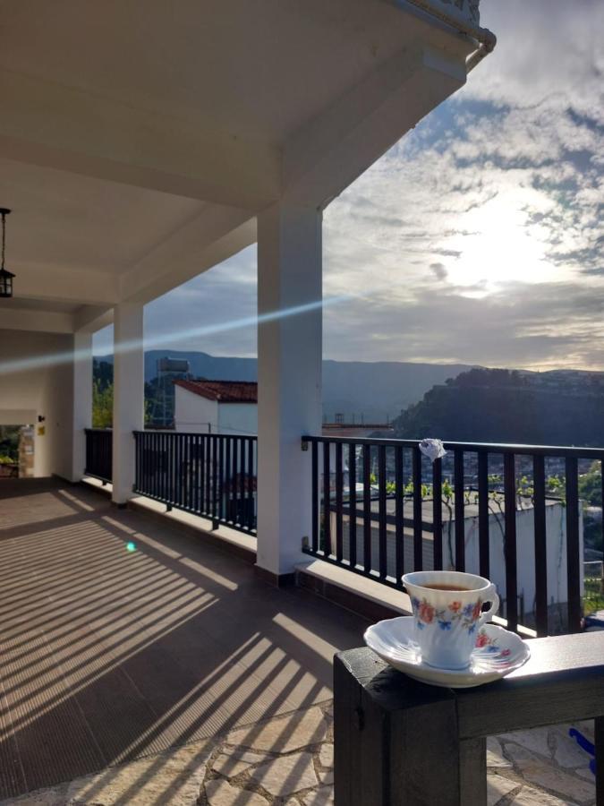 Guest House Gorani Берат Екстериор снимка