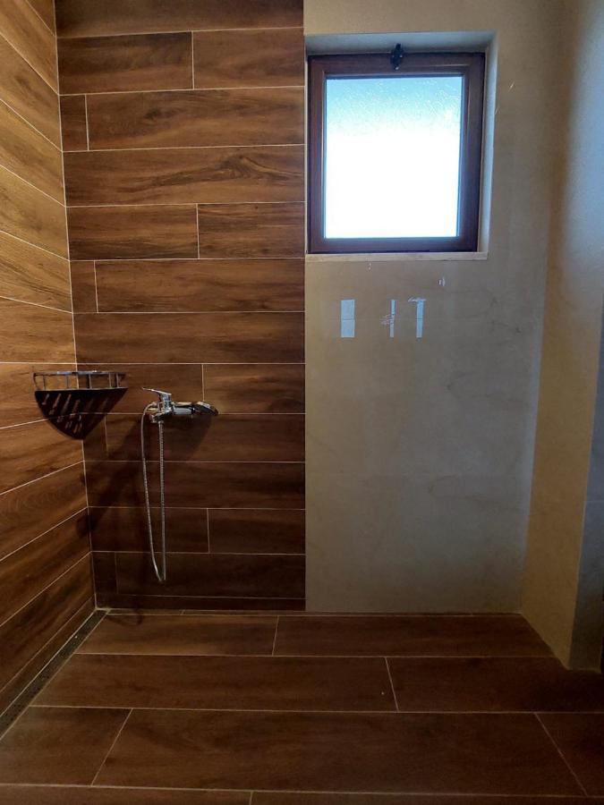 Guest House Gorani Берат Екстериор снимка