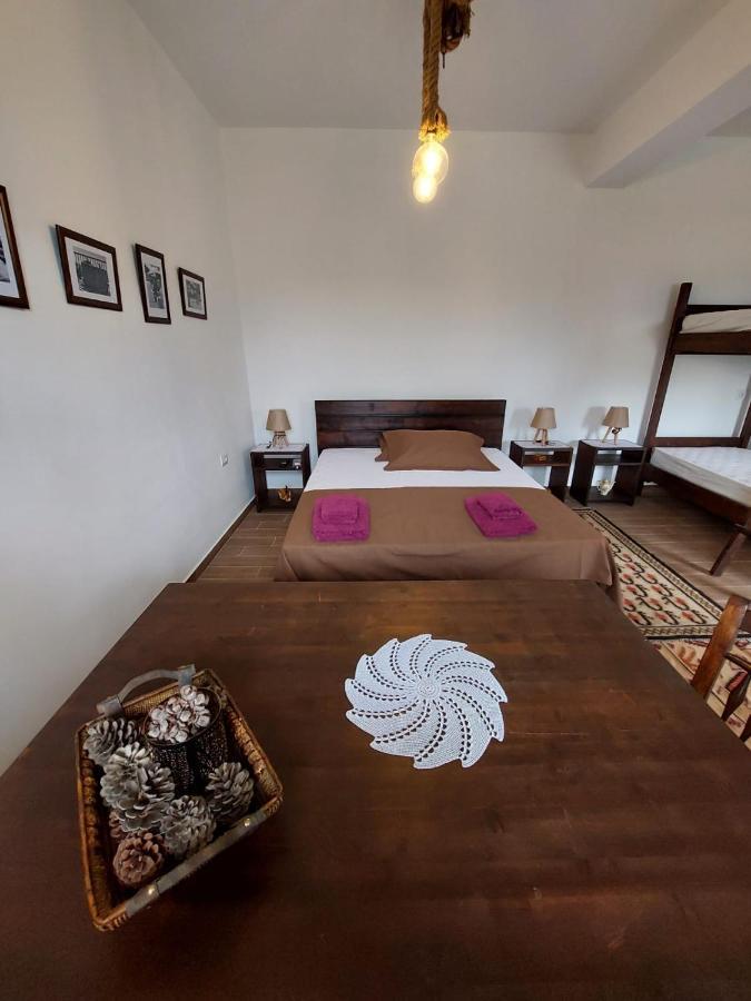 Guest House Gorani Берат Екстериор снимка