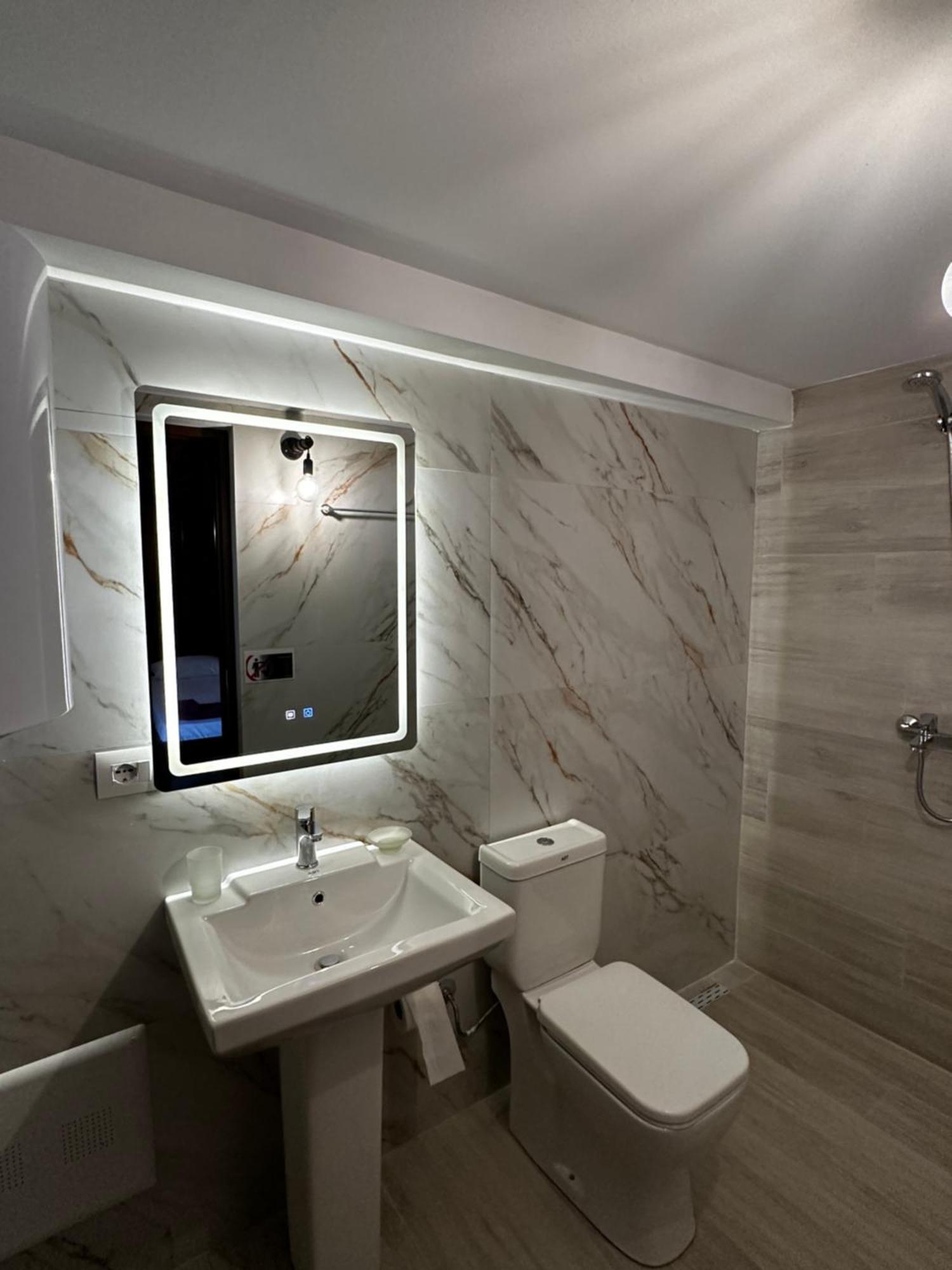 Guest House Gorani Берат Екстериор снимка